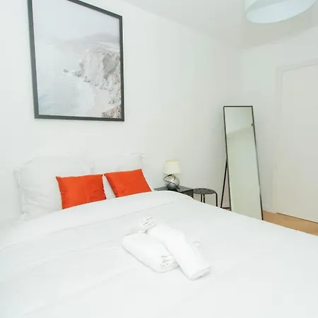 Bnbnook - 2br - Walk To Champs-elysees Apartman Párizs
