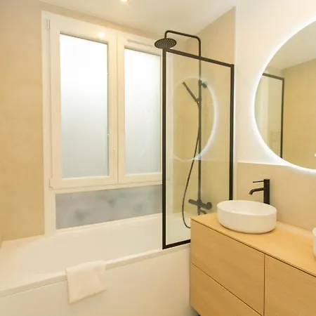Bnbnook - 2br - Walk To Champs-elysees *