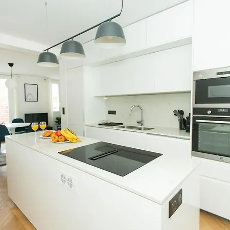 Bnbnook - 2br - Walk To Champs-elysees