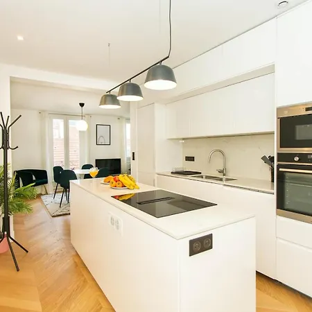 Bnbnook - 2br - Walk To Champs-elysees Apartmán